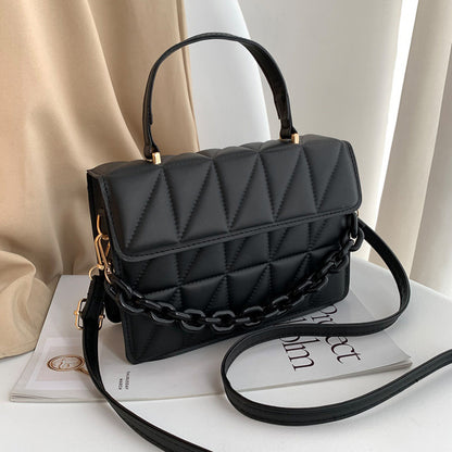 Trendy Plaid Women's Shoulder Bag with Chain Crossbody